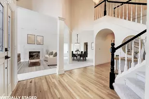 14488 Pfeifer Dr, Lake Oswego, OR 97035 - Photo 5