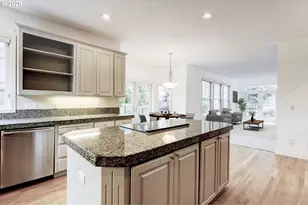 14488 Pfeifer Dr, Lake Oswego, OR 97035 - Photo 13