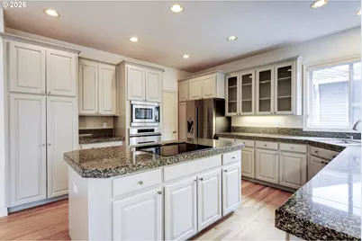 14488 Pfeifer Dr, Lake Oswego, OR 97035 - Photo 11