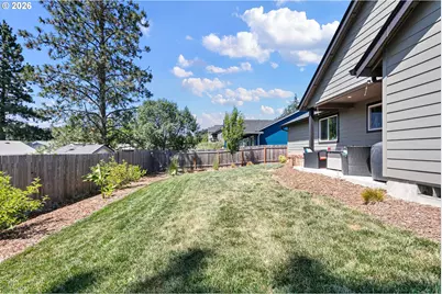 443 N Hyland Ln, Lowell, OR 97452 - Photo 41