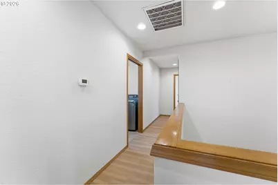 9916 SE Liebe Ct, Portland, OR 97266 - Photo 23