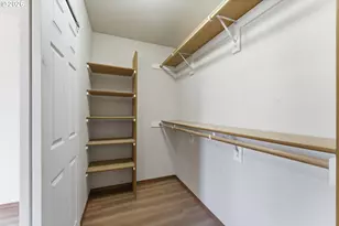 9916 SE Liebe Ct, Portland, OR 97266 - Photo 15