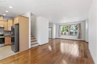 9916 SE Liebe Ct, Portland, OR 97266 - Photo 3