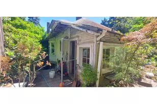 8640 NW Bailey St, Portland, OR 97231 - Photo 3