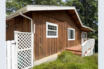 1372 Hampton Rd, Brookings, OR 97415 - Photo 3