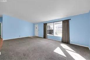 38431 Row River Rd, Dorena, OR 97434 - Photo 11