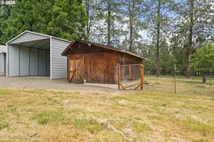 906 Old Garden Valley Rd, Roseburg, OR 97471 - Photo 41