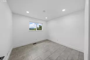 906 Old Garden Valley Rd, Roseburg, OR 97471 - Photo 15