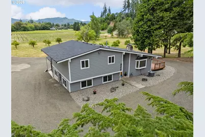 906 Old Garden Valley Rd, Roseburg, OR 97471 - Photo 1