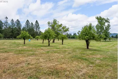 906 Old Garden Valley Rd, Roseburg, OR 97471 - Photo 45