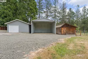 906 Old Garden Valley Rd, Roseburg, OR 97471 - Photo 41