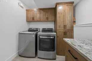 906 Old Garden Valley Rd, Roseburg, OR 97471 - Photo 17