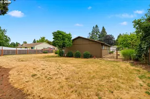 1055 N Lupine Ct, Canby, OR 97013 - Photo 31