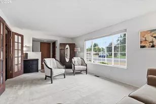 1055 N Lupine Ct, Canby, OR 97013 - Photo 5