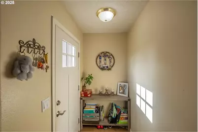 4769 Bayne St NE, Salem, OR 97305 - Photo 5