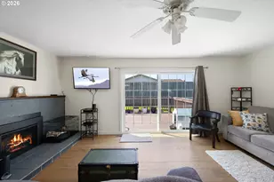 1860 Grant St, North Bend, OR 97459 - Photo 13