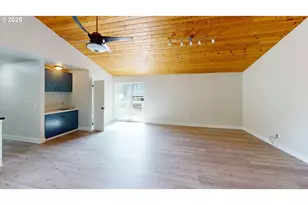 29700 Park Dr, Gold Beach, OR 97444 - Photo 5