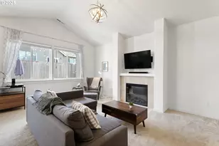 1300 N Broadway St, Estacada, OR 97023 - Photo 7