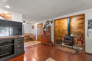 390 S Balm St, Yamhill, OR 97148 - Photo 5