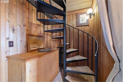 9660 Sollie Smith Rd, Tillamook, OR 97141 - Photo 27