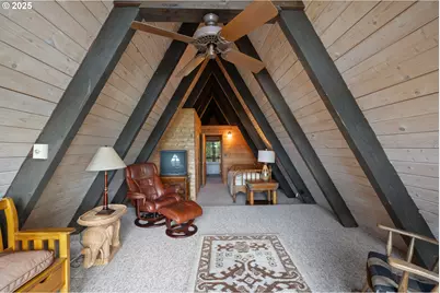 9660 Sollie Smith Rd, Tillamook, OR 97141 - Photo 35