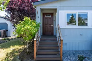 50 Heritage Blvd, Longview, WA 98632 - Photo 3