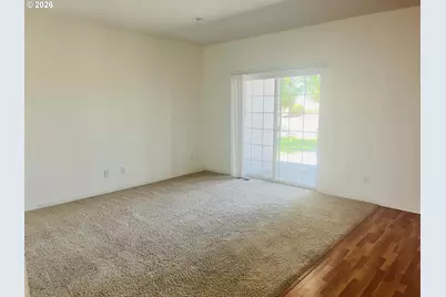 1728 W Alleluia Ave, Hermiston, OR 97838 - Photo 5
