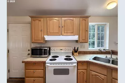 25500 Cape View Loop, Gold Beach, OR 97444 - Photo 37