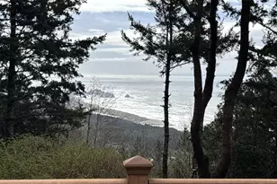 25500 Cape View Loop, Gold Beach, OR 97444 - Photo 39