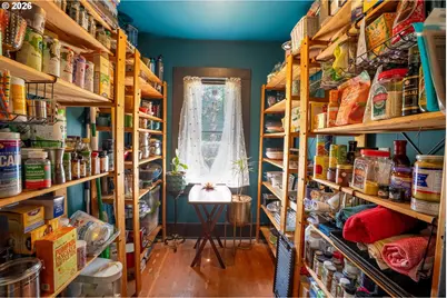 5724 NE Hoyt St, Portland, OR 97213 - Photo 13