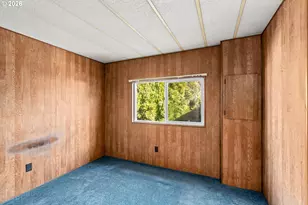 1400 Candlelight Dr, Eugene, OR 97402 - Photo 13