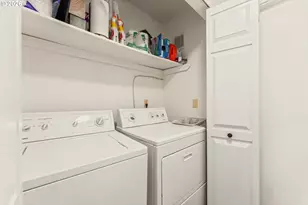 11131 SW 45th Ave, Portland, OR 97219 - Photo 25
