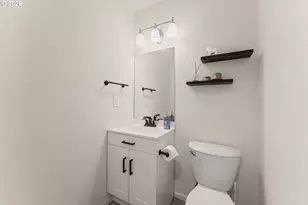 11131 SW 45th Ave, Portland, OR 97219 - Photo 31