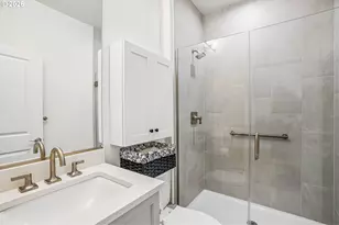 4714 N Elk Dr, Camas, WA 98607 - Photo 19