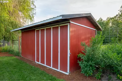 827 SW Gilson St, McMinnville, OR 97128 - Photo 45