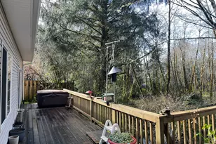 3330 31st St, Florence, OR 97439 - Photo 33