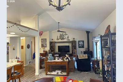 3330 31st St, Florence, OR 97439 - Photo 13
