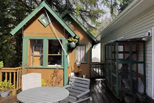 3330 31st St, Florence, OR 97439 - Photo 35