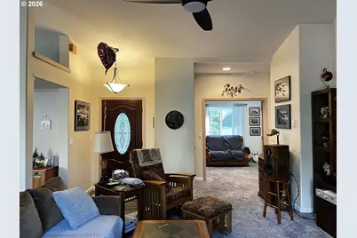 3330 31st St, Florence, OR 97439 - Photo 7