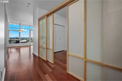 949 NW Overton St #1211, Portland, OR 97209 - Photo 5