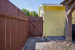 644 SE Myrtlewood Pl, Gresham, OR 97080 - Photo 39