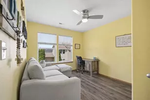 644 SE Myrtlewood Pl, Gresham, OR 97080 - Photo 29