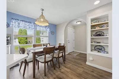644 SE Myrtlewood Pl, Gresham, OR 97080 - Photo 5