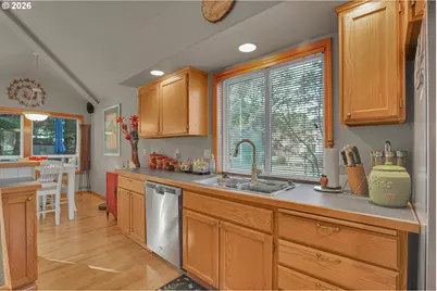 6134 SE Sigrid St, Hillsboro, OR 97123 - Photo 15