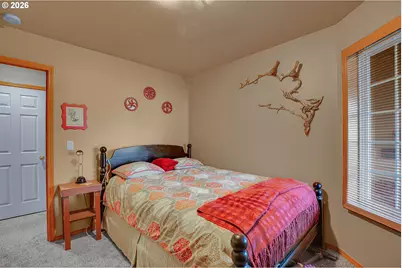 6134 SE Sigrid St, Hillsboro, OR 97123 - Photo 27