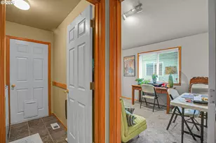 6134 SE Sigrid St, Hillsboro, OR 97123 - Photo 37