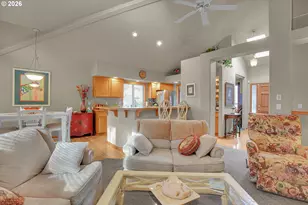 6134 SE Sigrid St, Hillsboro, OR 97123 - Photo 23