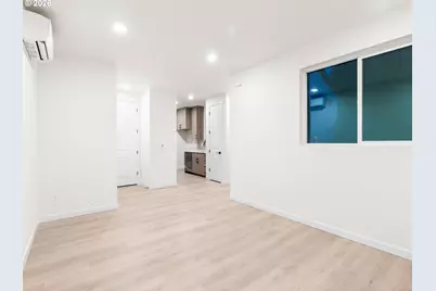 8338 N Bank St, Portland, OR 97203 - Photo 3