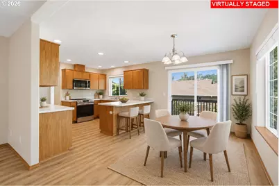 13811 SE Gannon Dr, Clackamas, OR 97015 - Photo 5