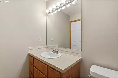 13811 SE Gannon Dr, Clackamas, OR 97015 - Photo 17